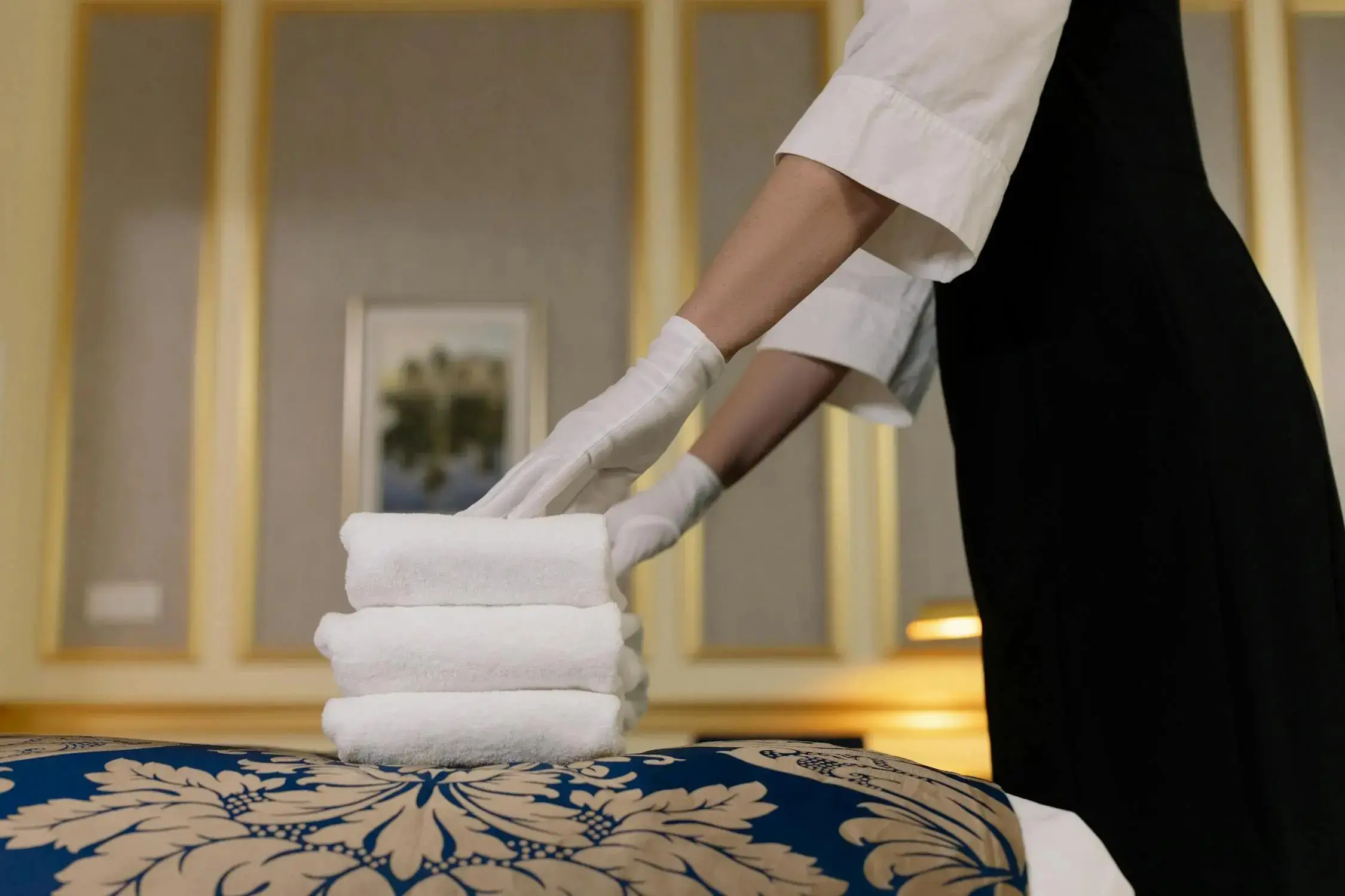 Downloadable housekeeping checklist for your cleaning crew
