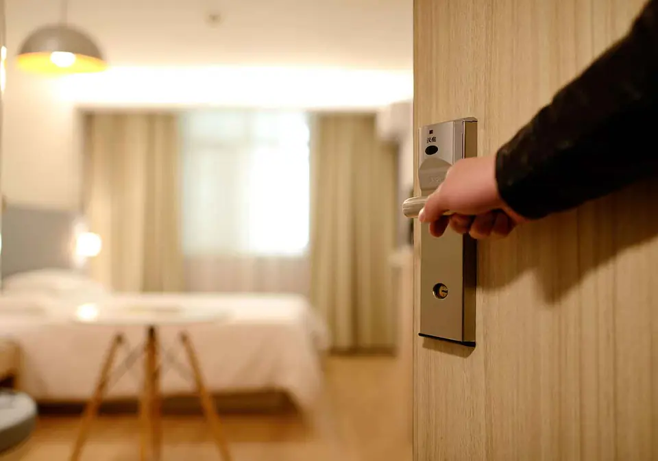 A Hotelier's guide to improve direct booking in their hotel